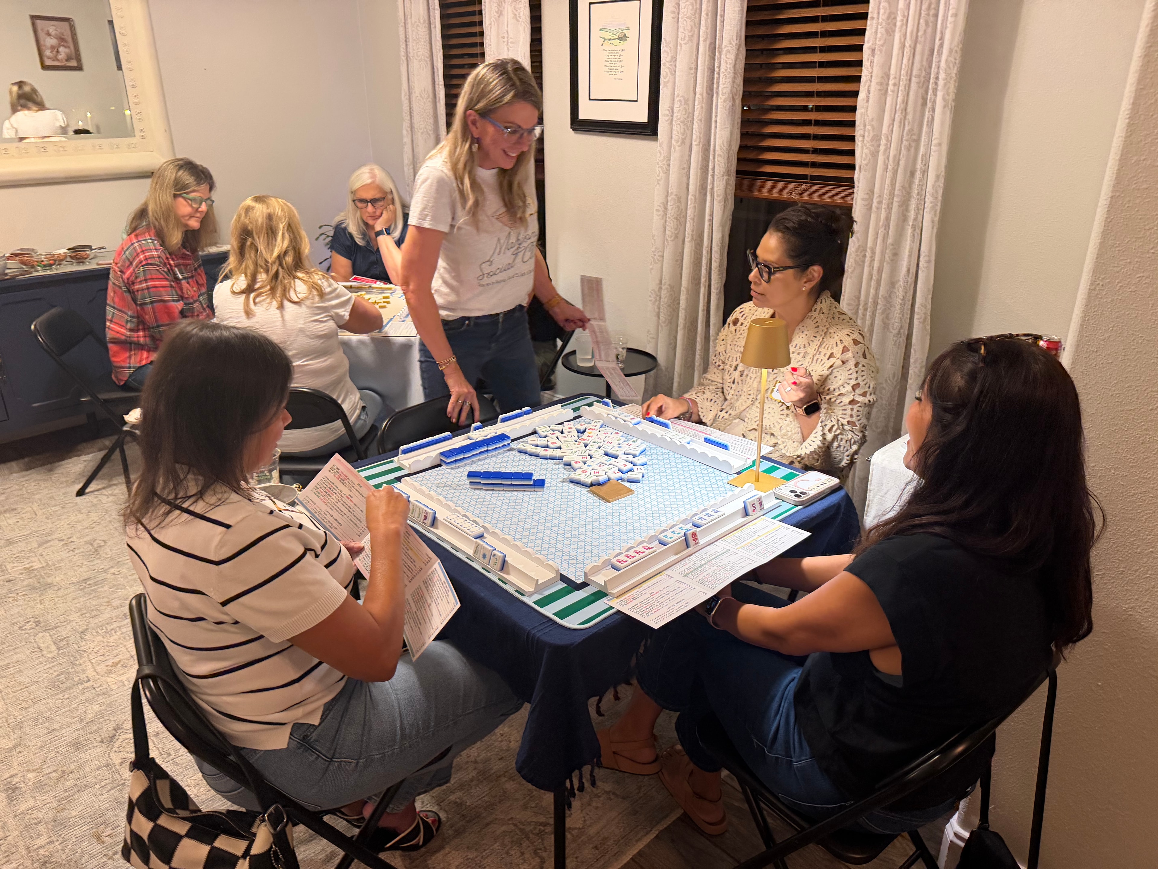 Mahjong 101 class in progress